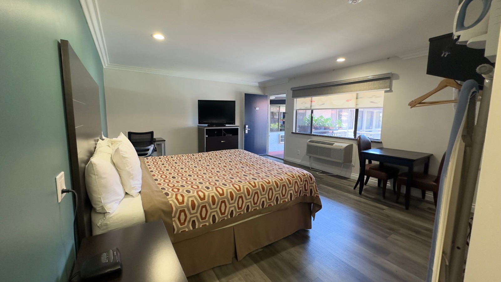 Single Bed